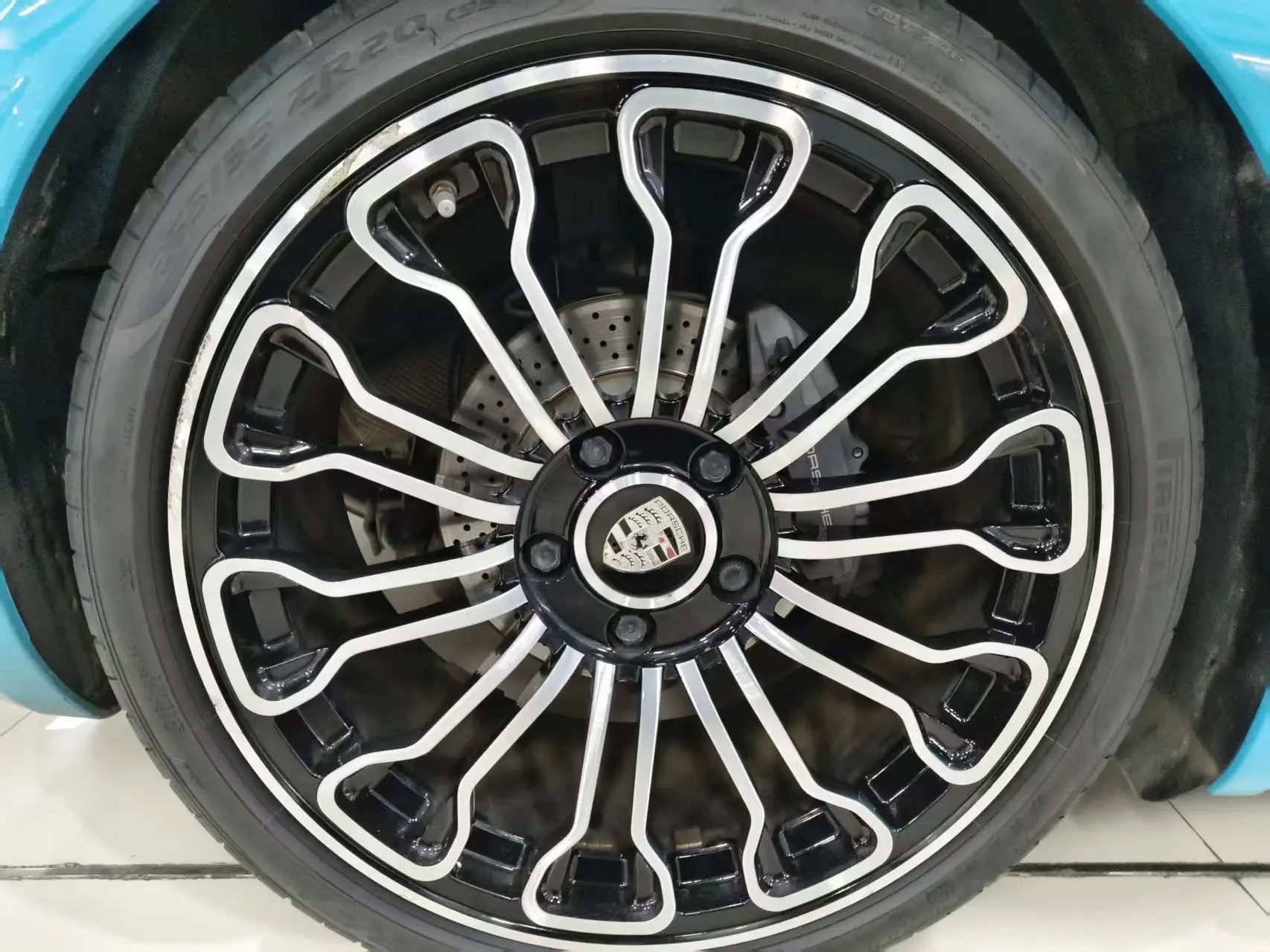 Porsche 718
