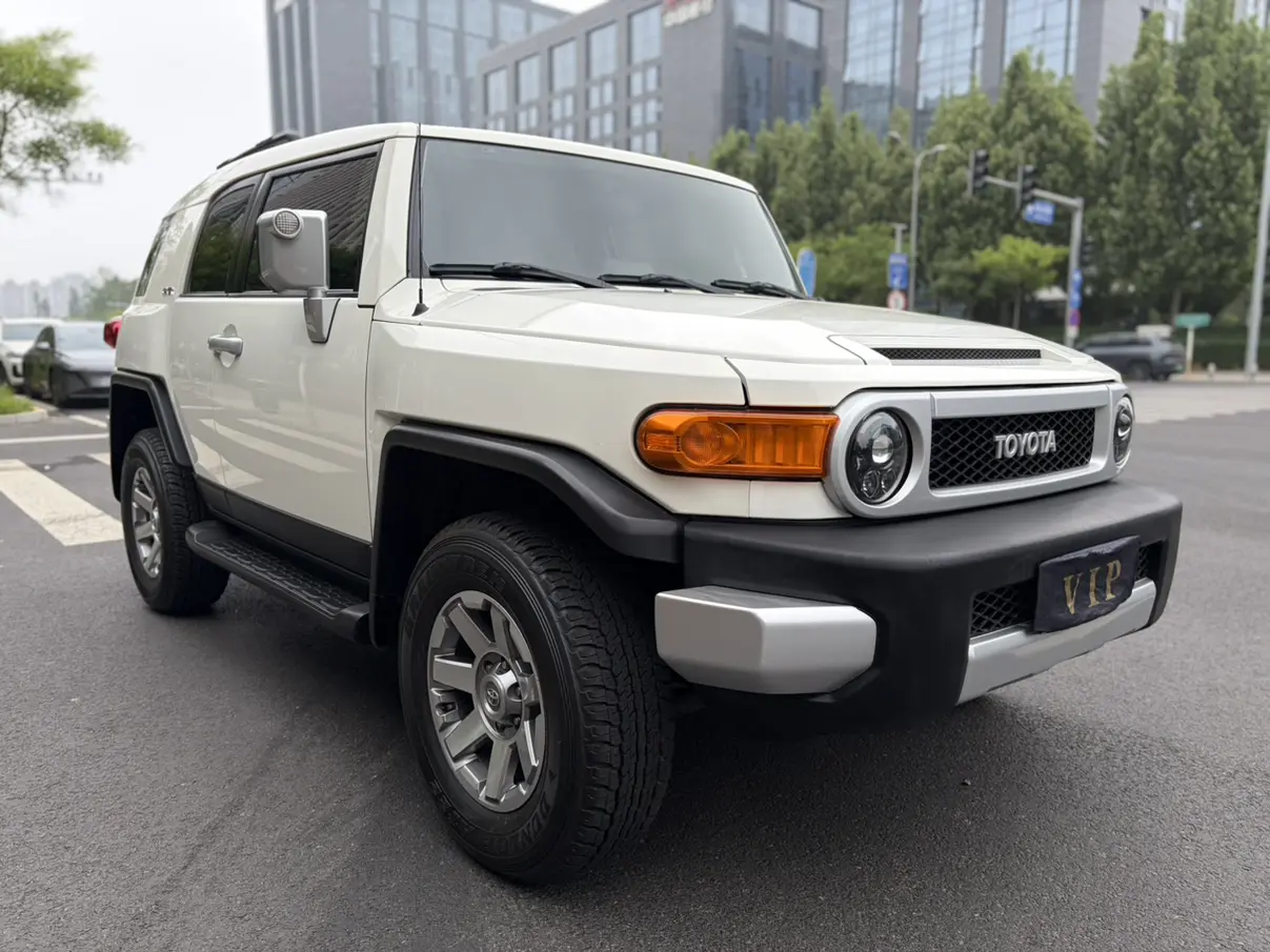 Toyota FJ Cruiser
