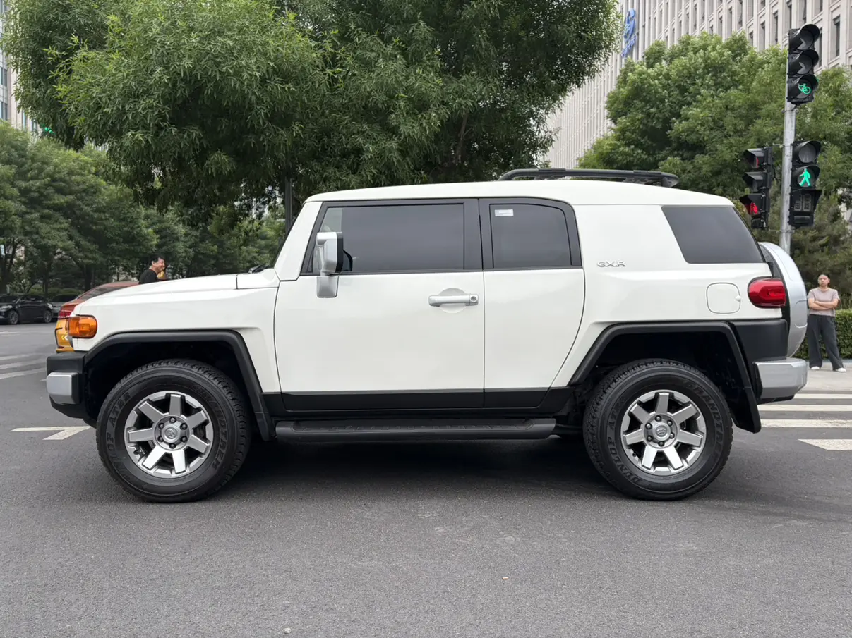 Toyota FJ Cruiser