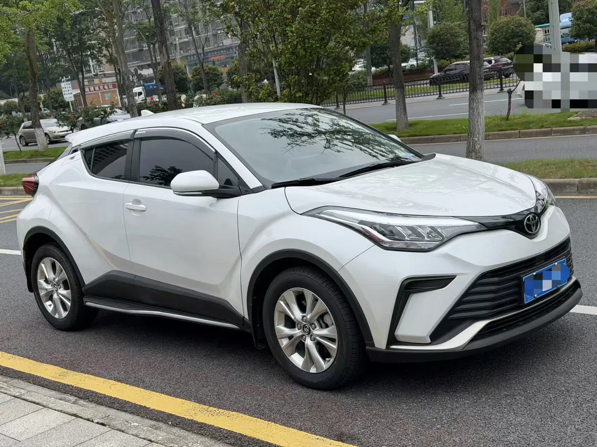Toyota C-HR Hybrid