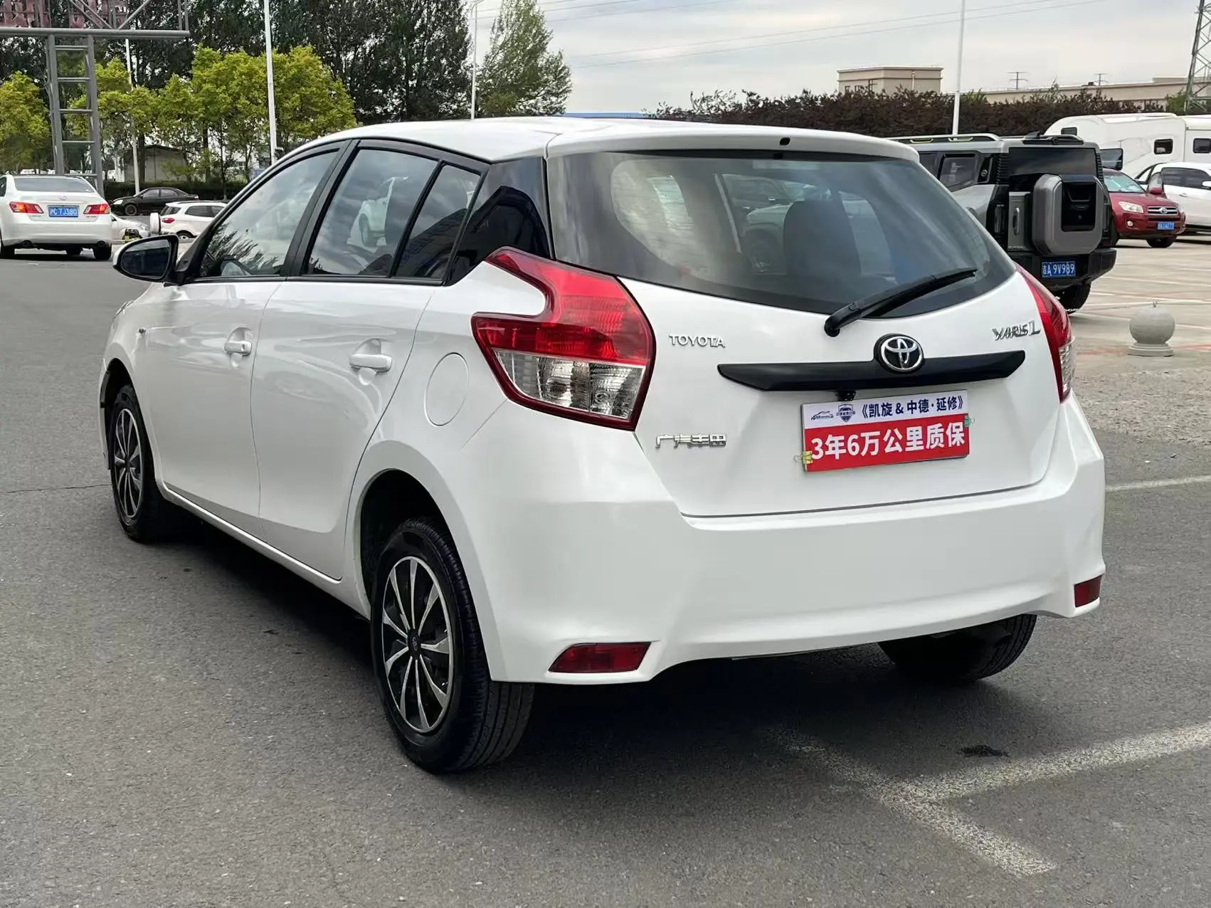 Toyota Yaris L