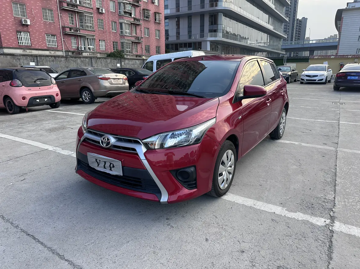 Toyota Yaris L