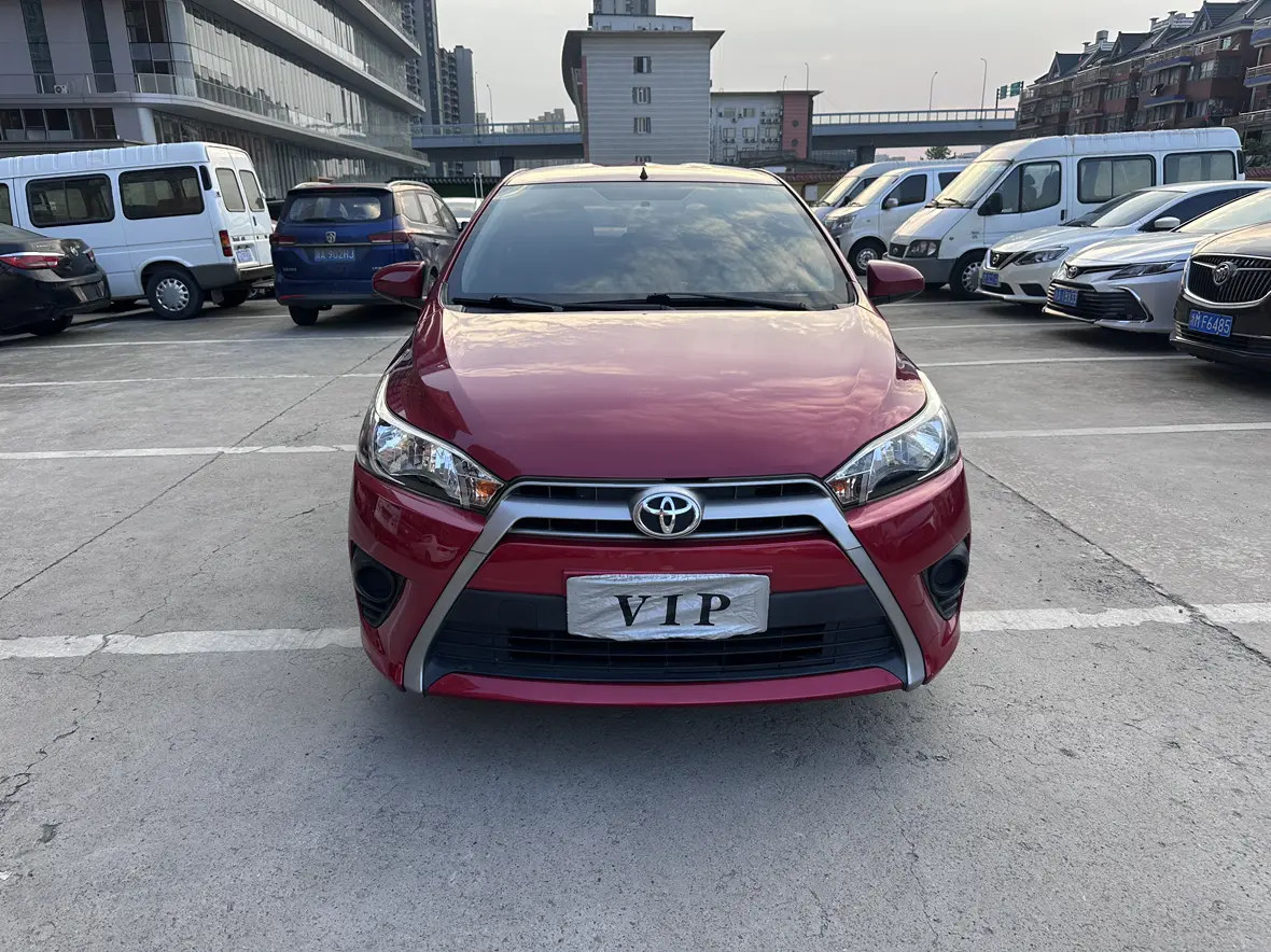 Toyota Yaris L