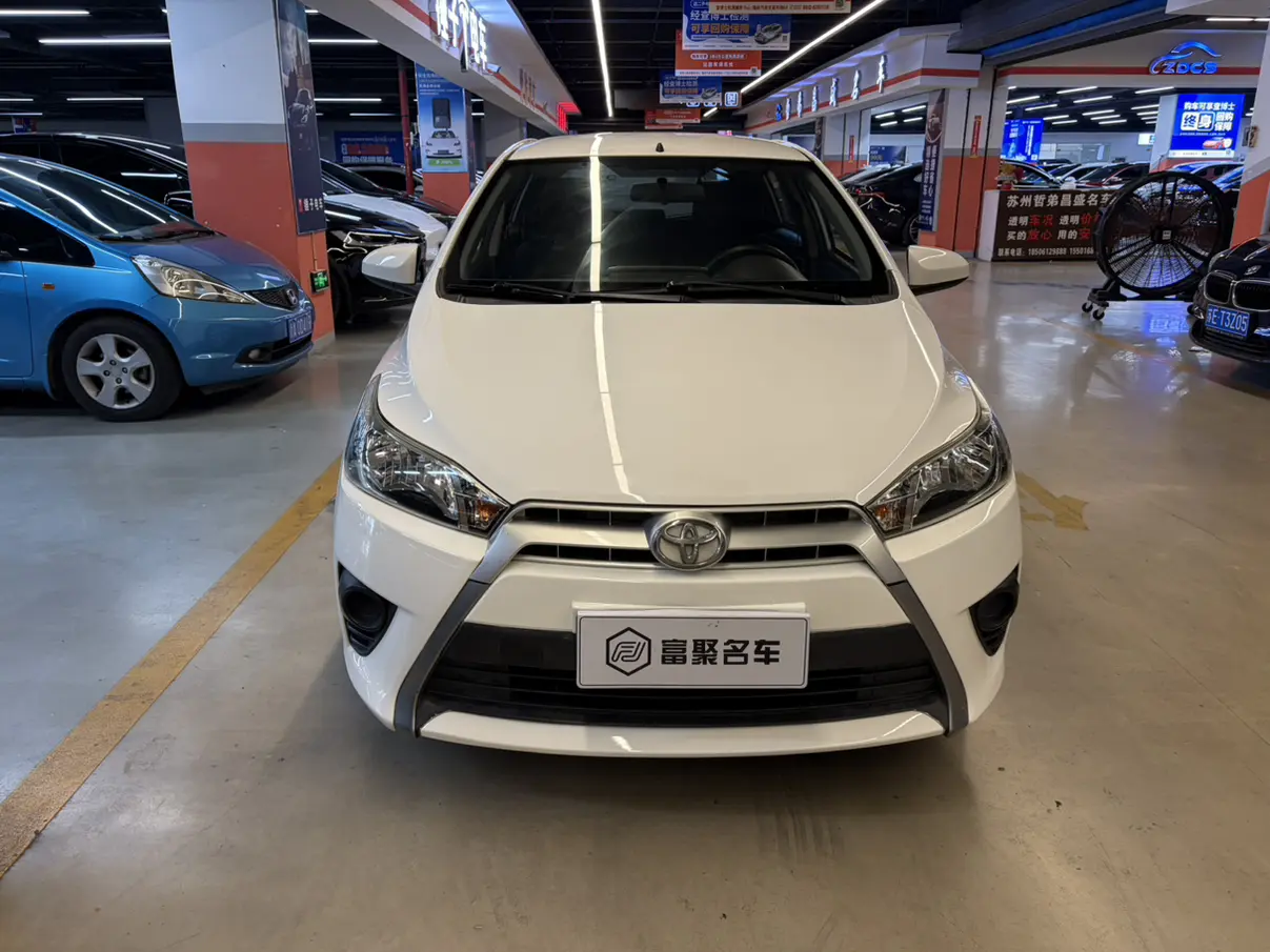 Toyota Yaris L