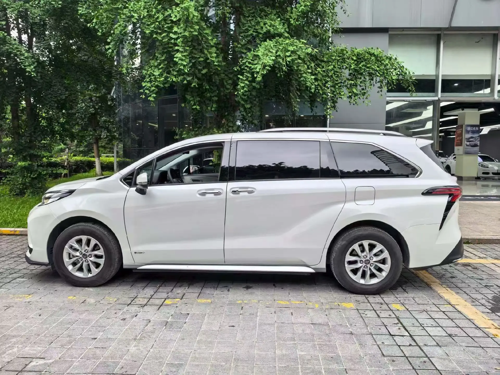 Toyota Granvia