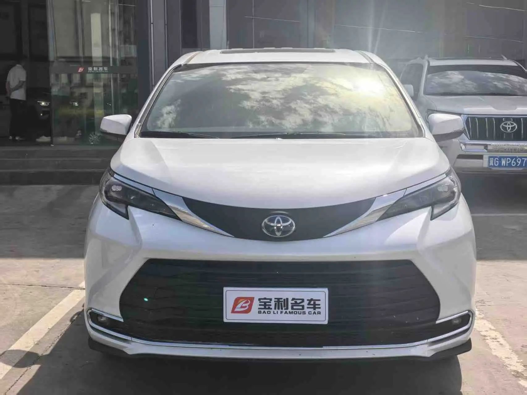 Toyota Sienna