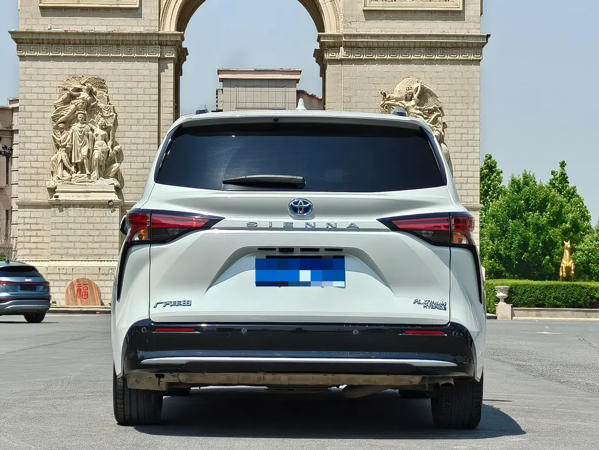 Toyota Sienna