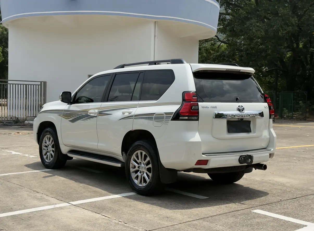 Toyota Prado