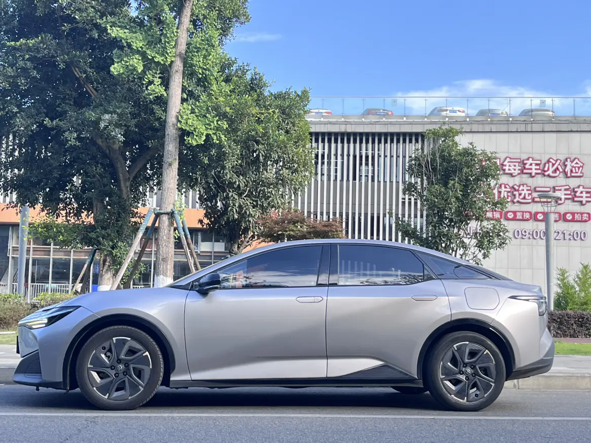Toyota bZ