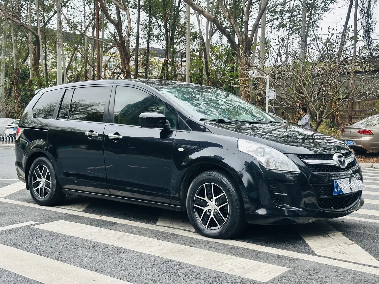 Mazda 8