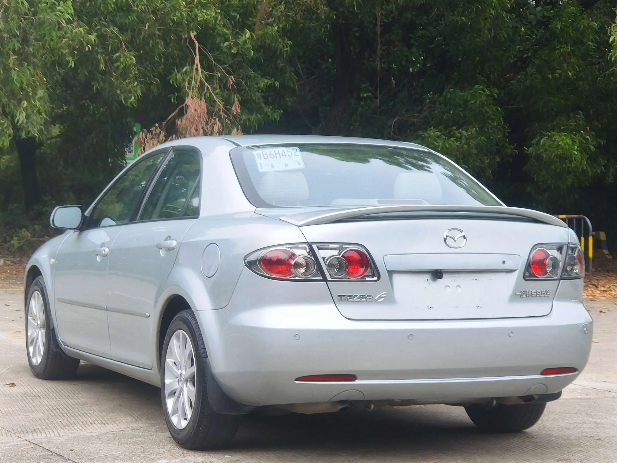 Mazda 6