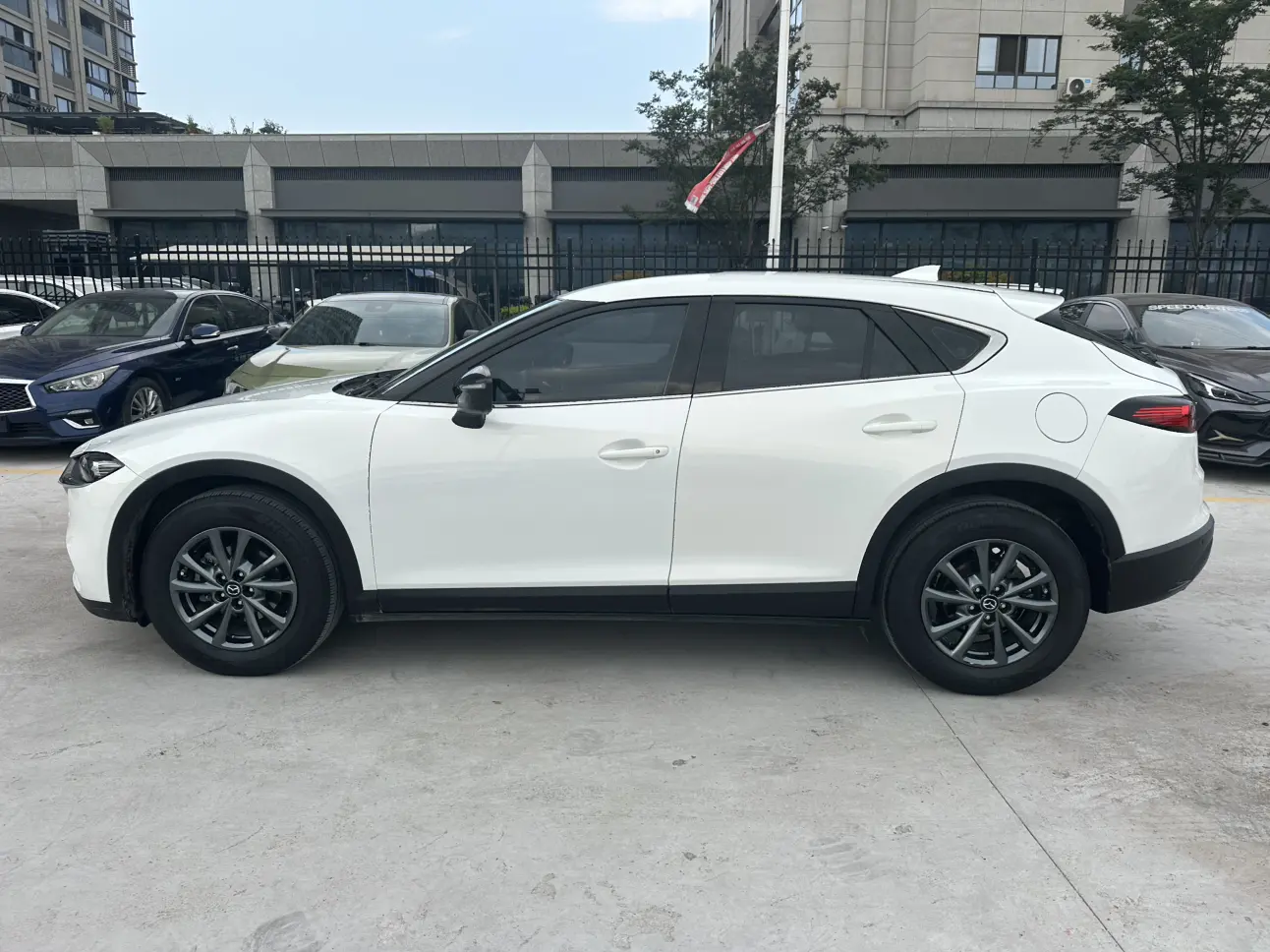 Mazda CX-4