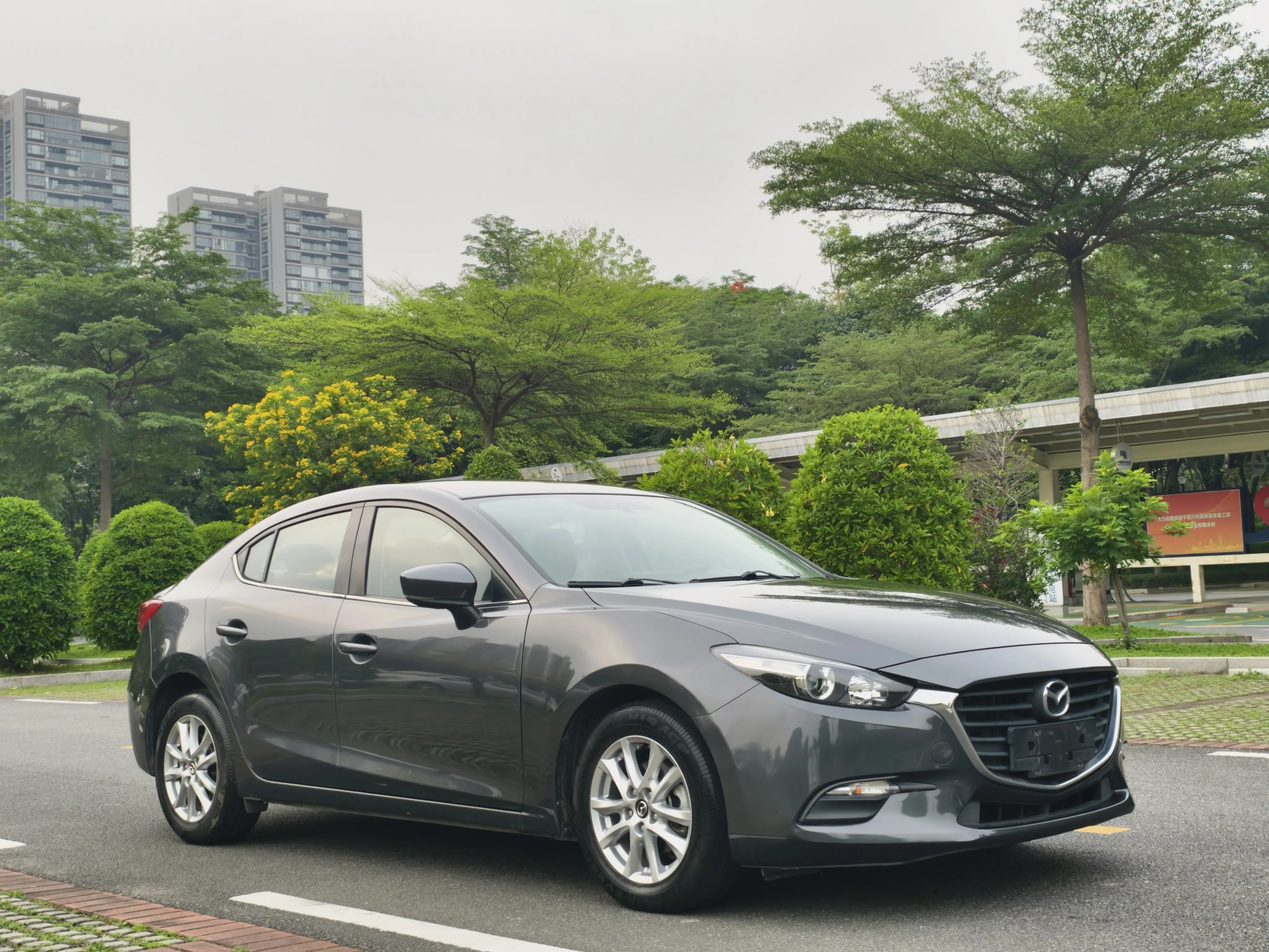 Mazda Axela