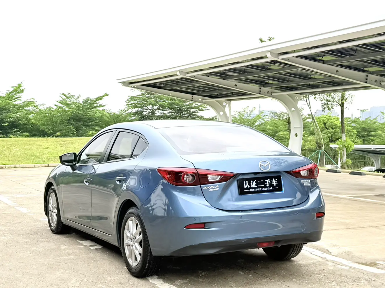 Mazda Axela