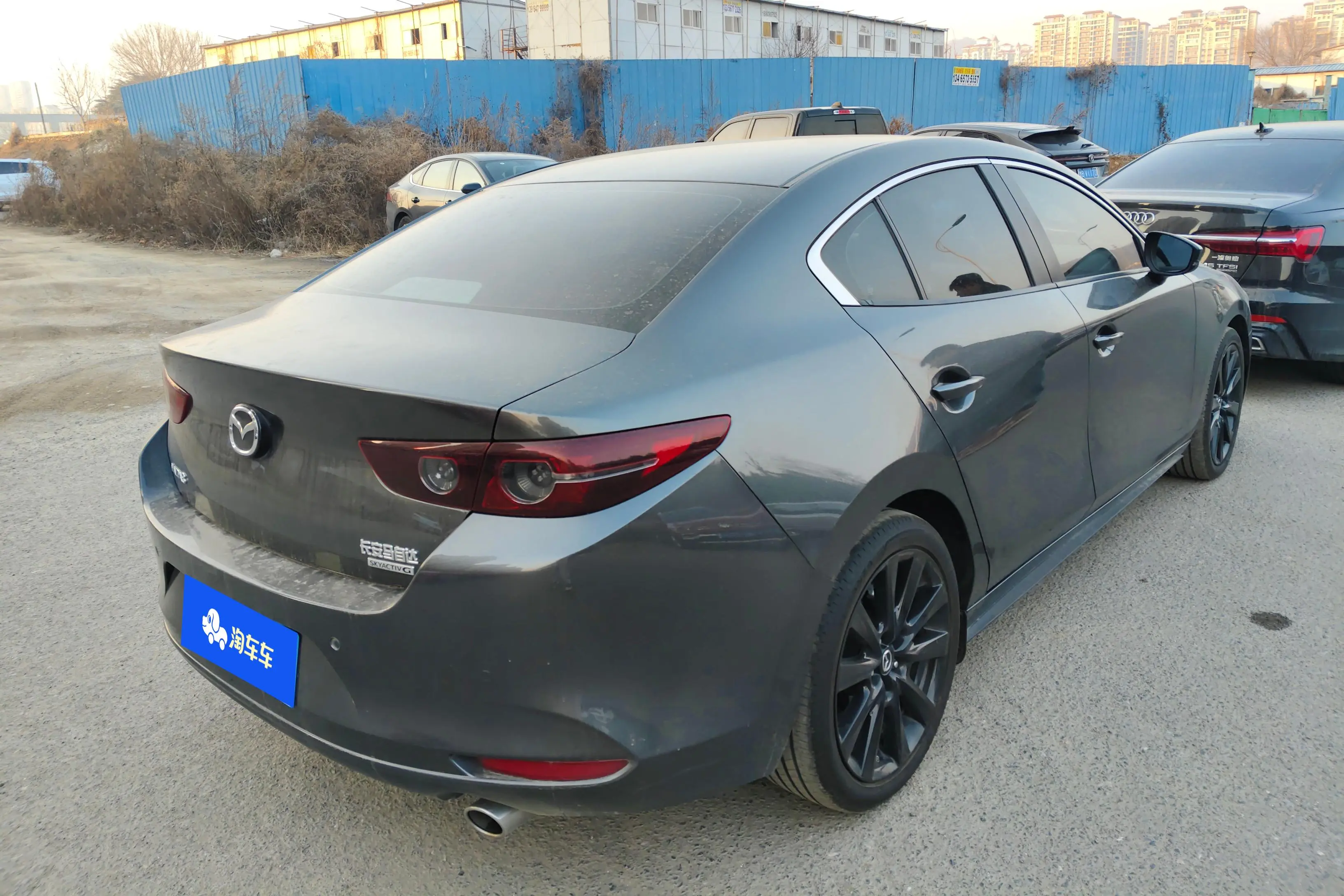 Mazda Axela