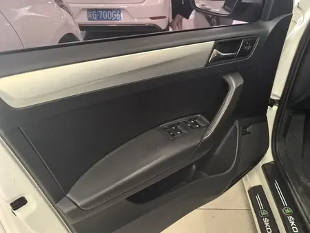 catalog-car-12