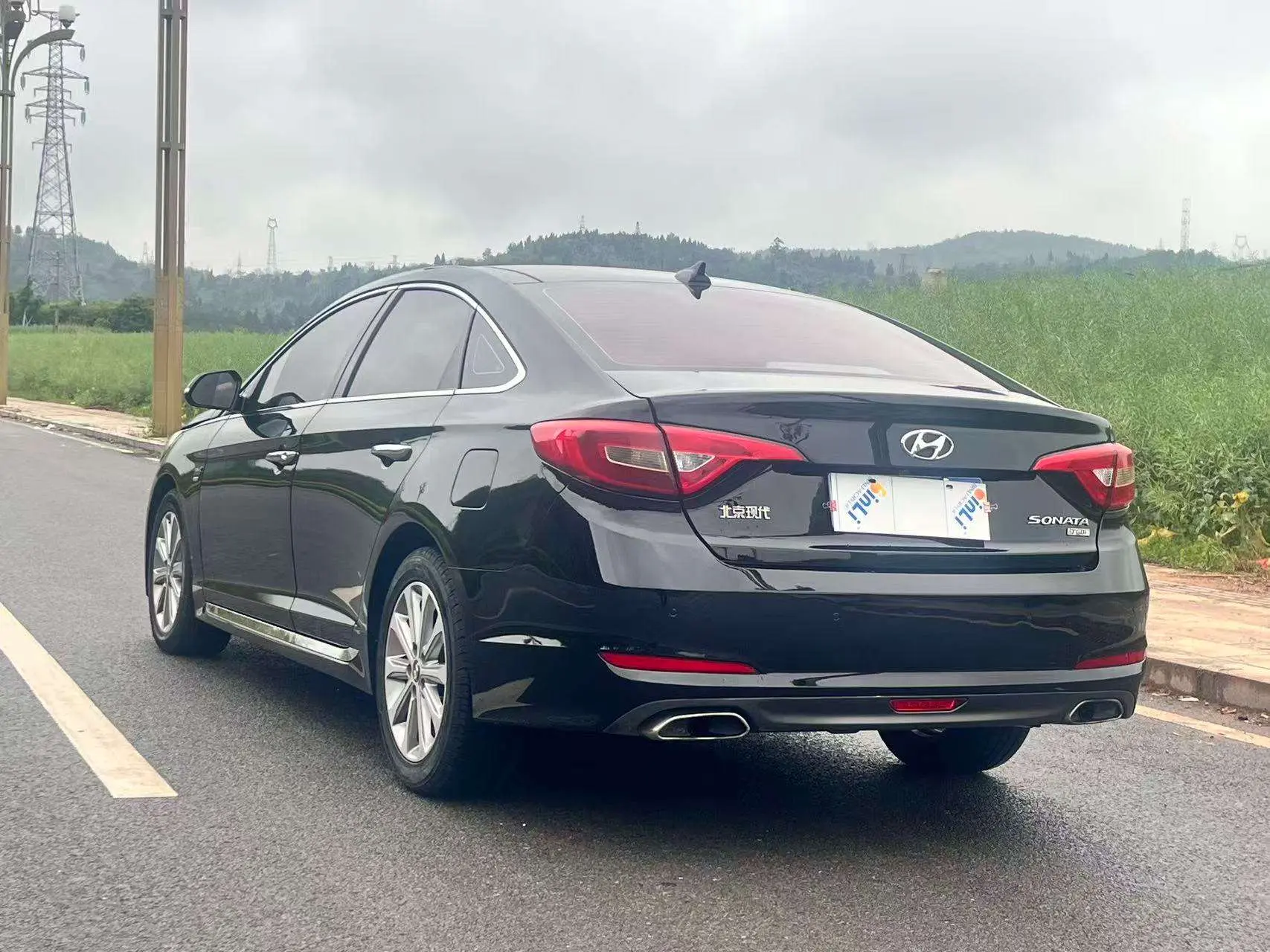 Hyundai Sonata nine