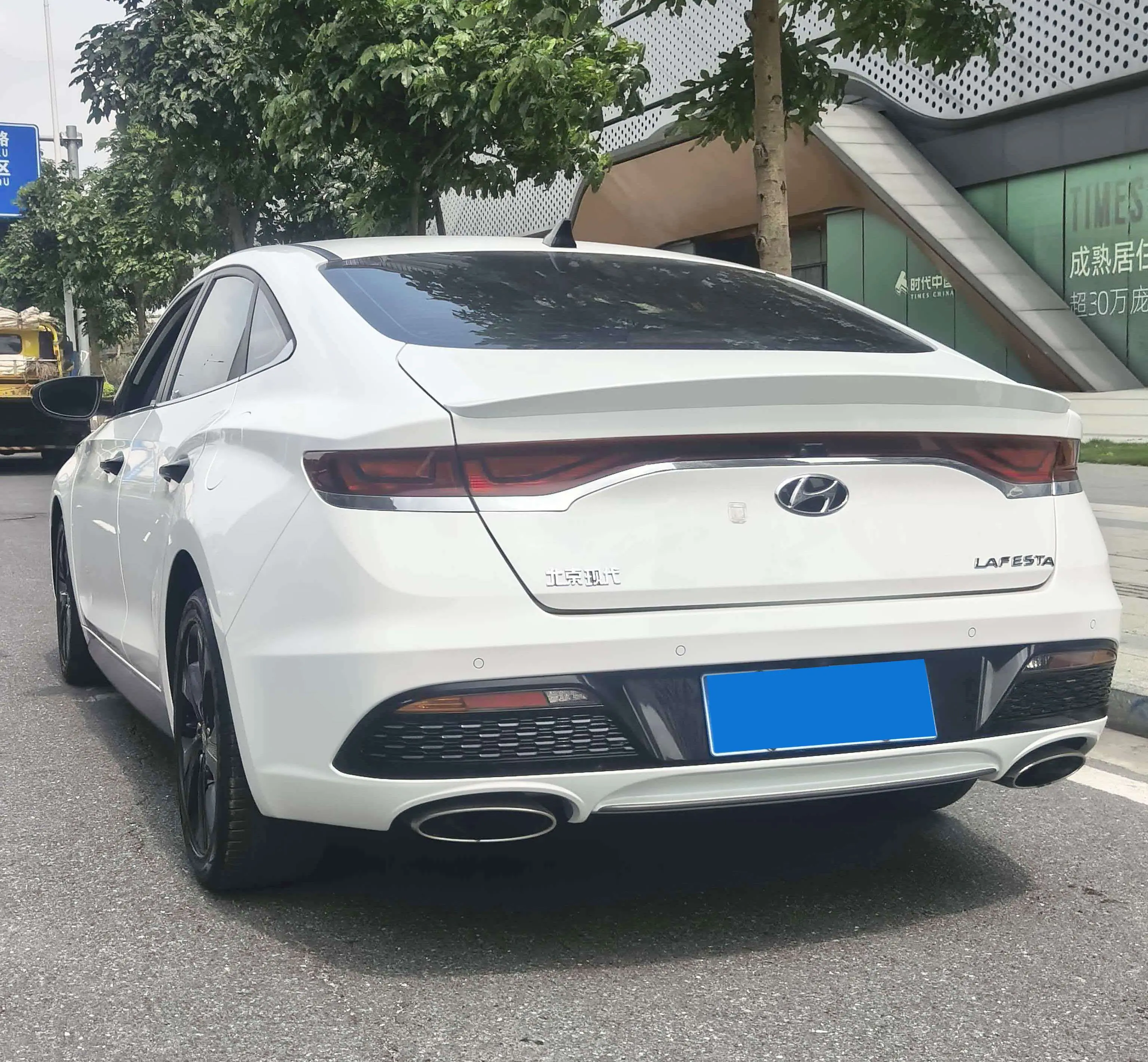 Hyundai Lafesta