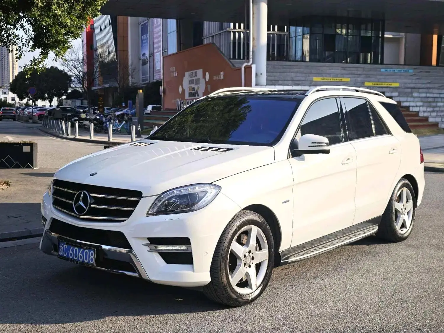 Mercedes-Benz M Class