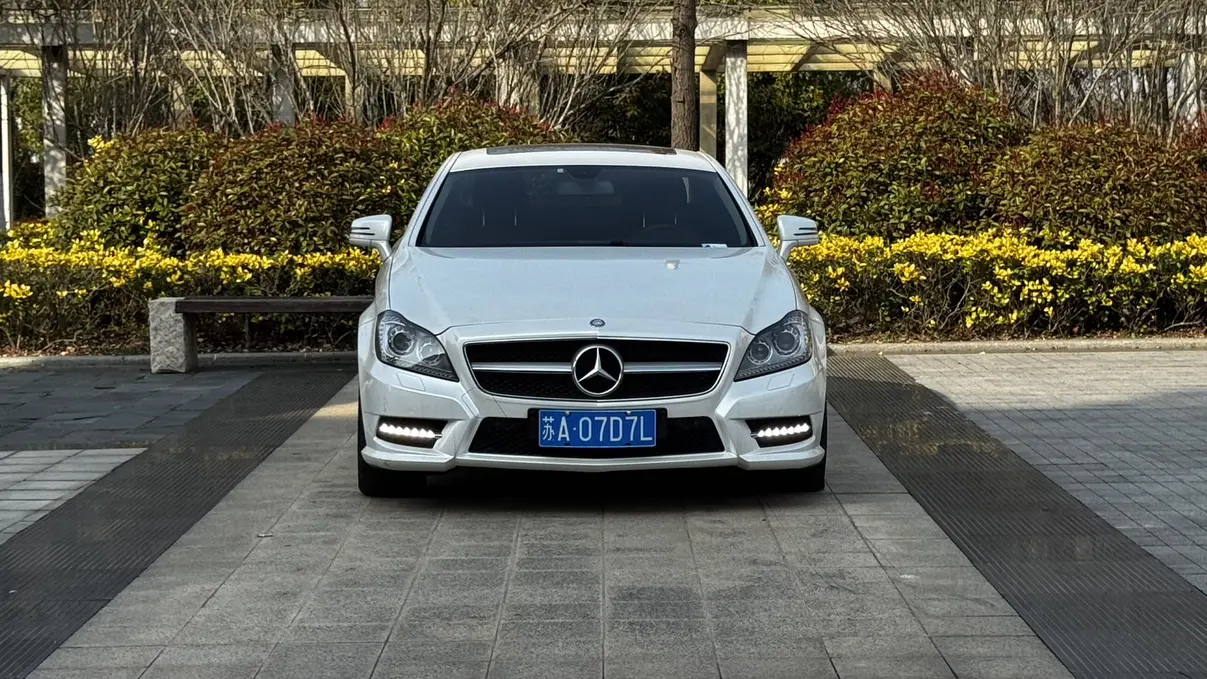 Mercedes-Benz CLS
