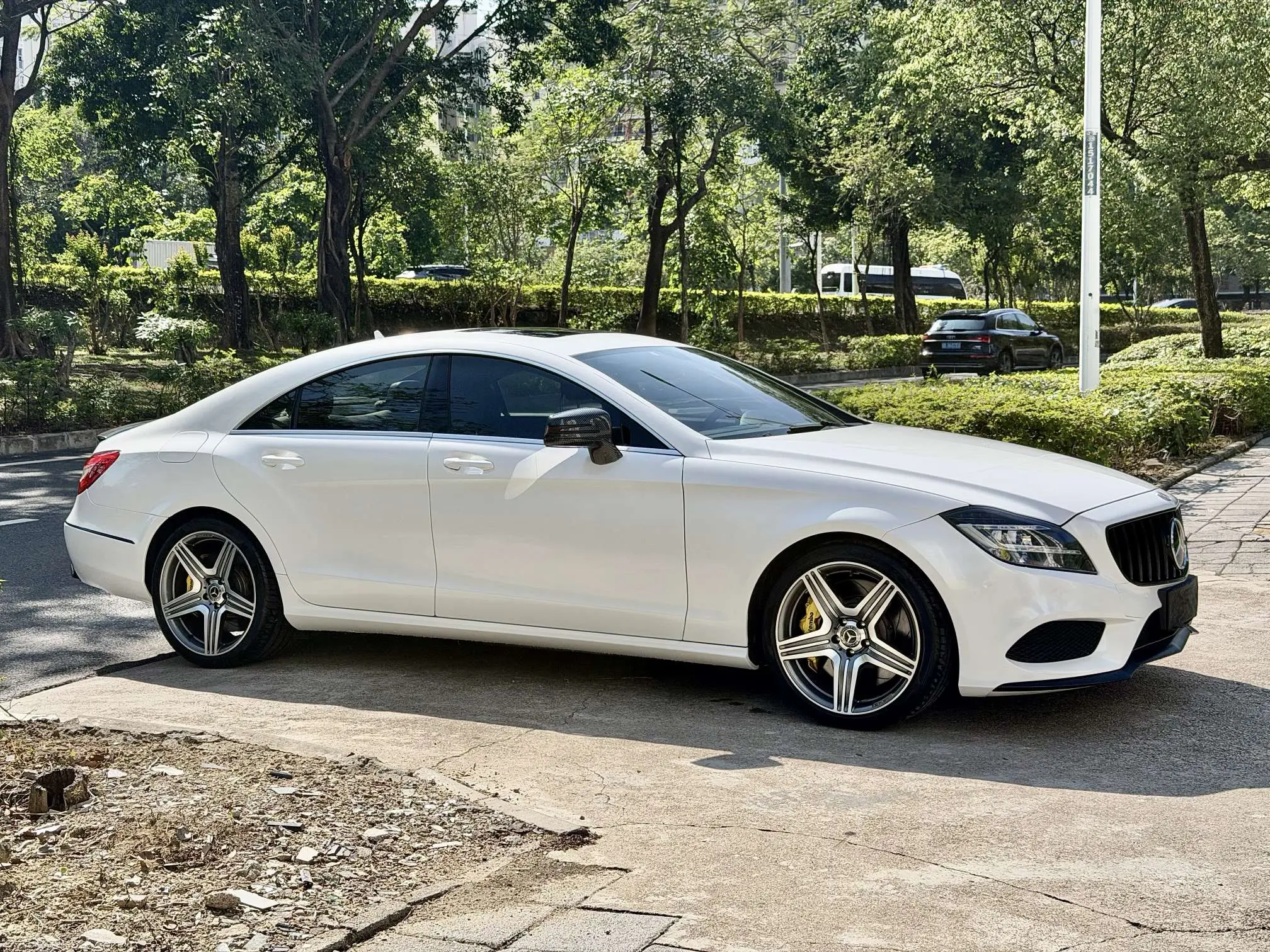 Mercedes-Benz CLS