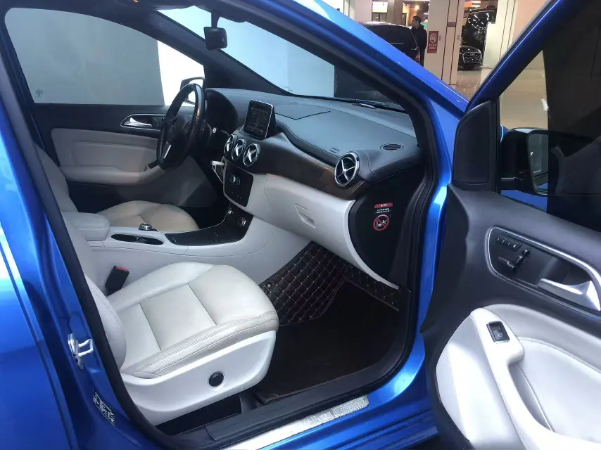 Mercedes-Benz B Class