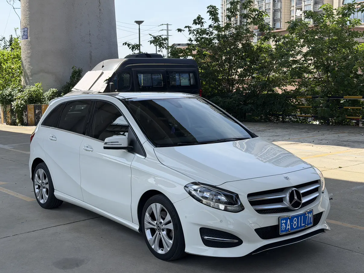 Mercedes-Benz B Class
