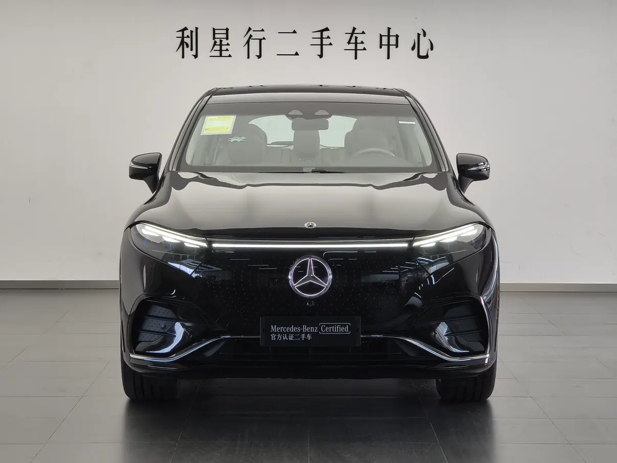 Mercedes-Benz EQS SUV