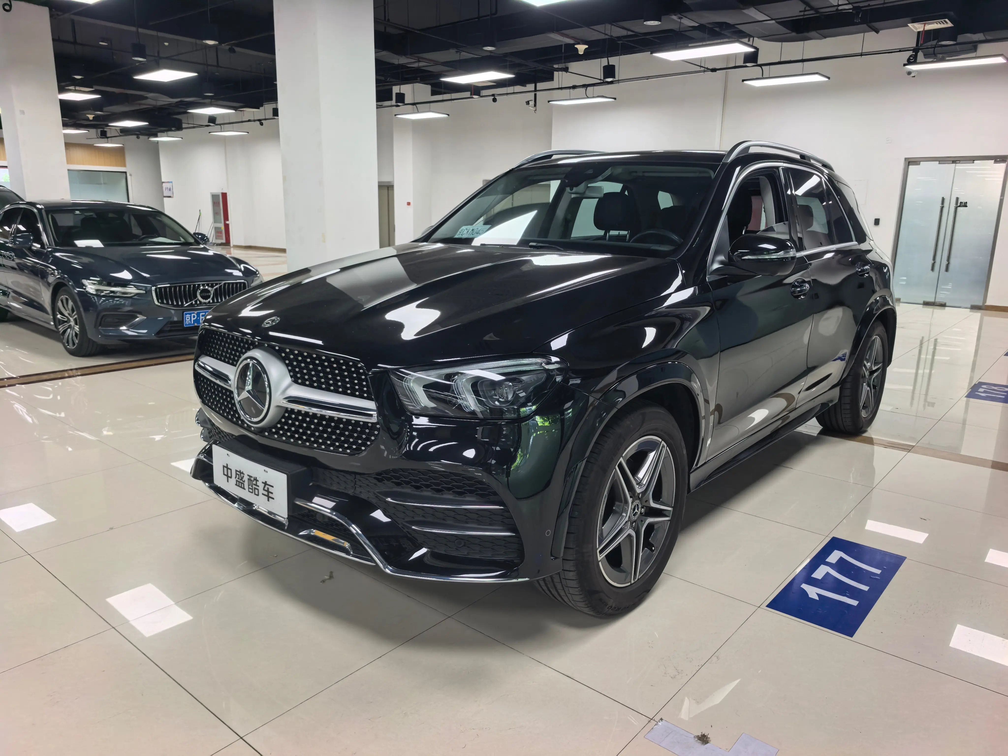 Mercedes-Benz GLE (Imported)