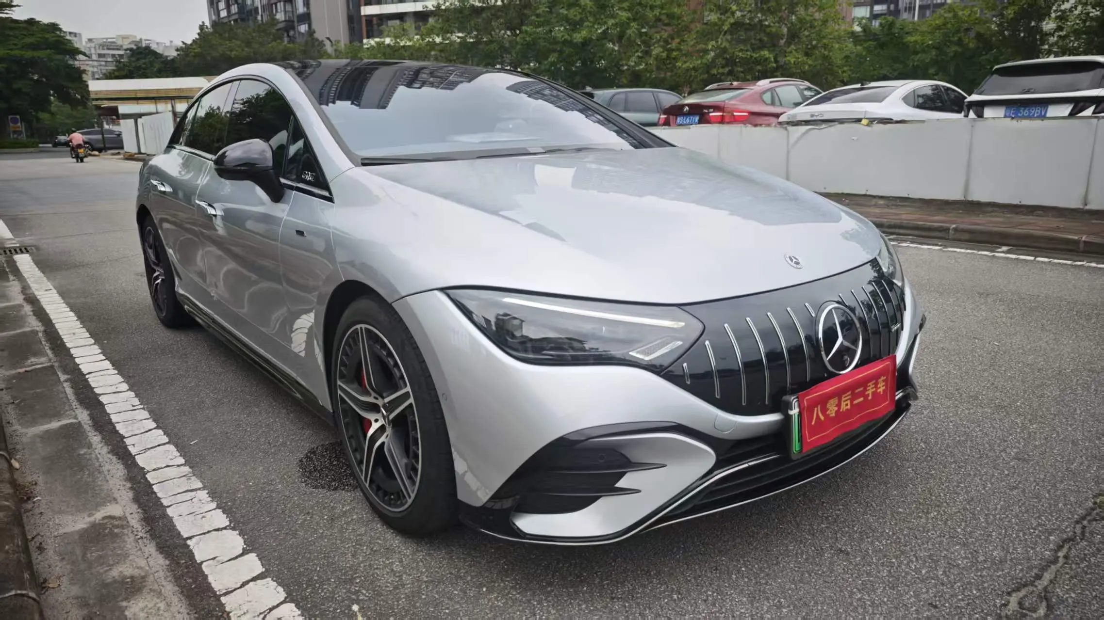 Mercedes-Benz EQE AMG