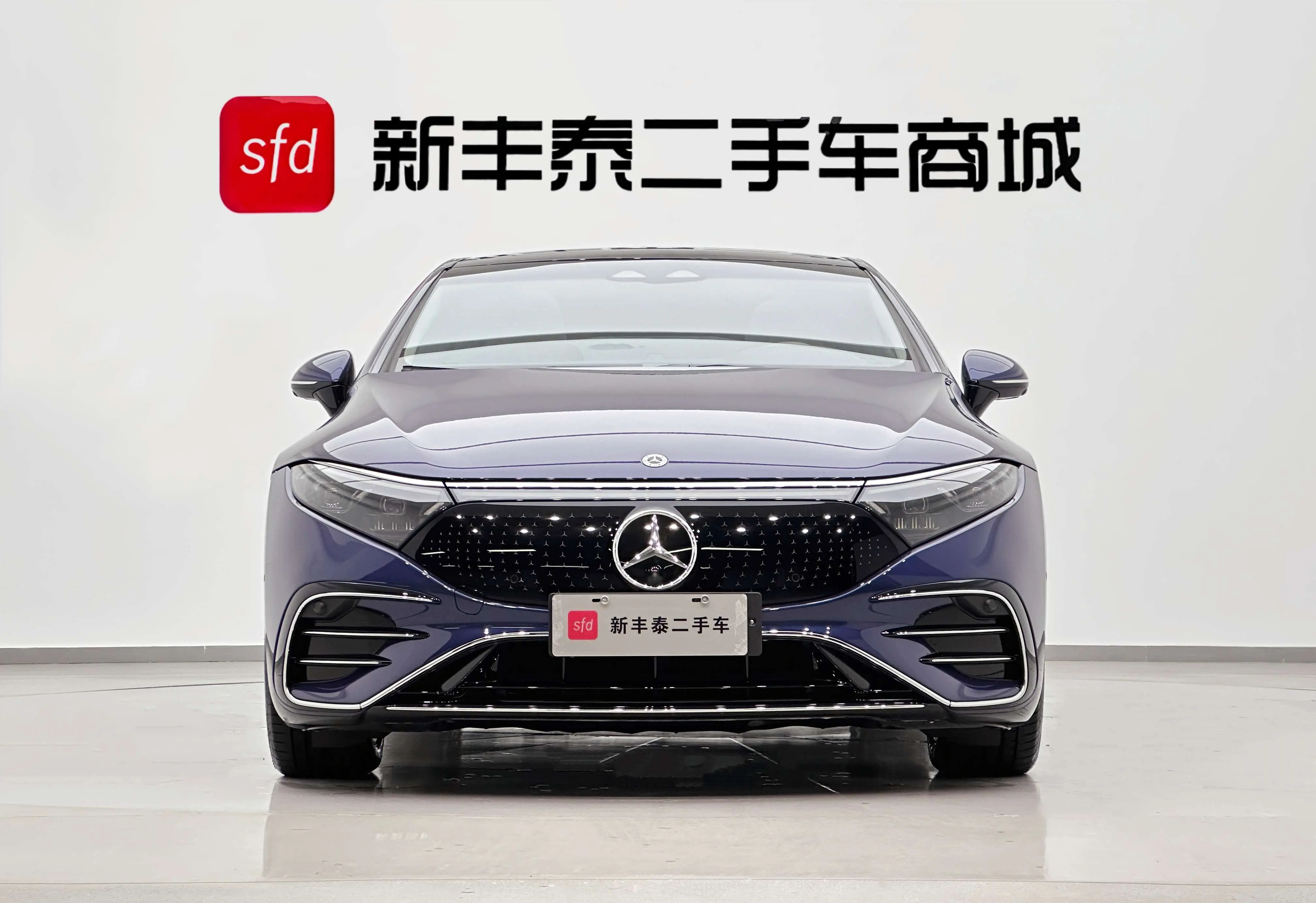 Mercedes-Benz EQS