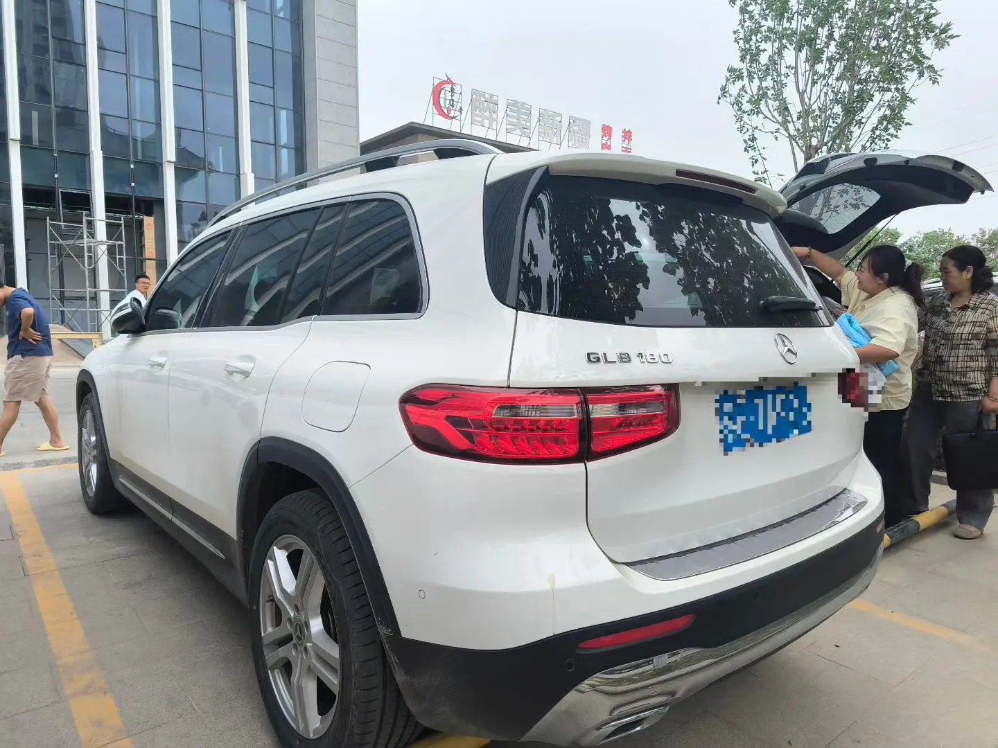 Mercedes-Benz GLB