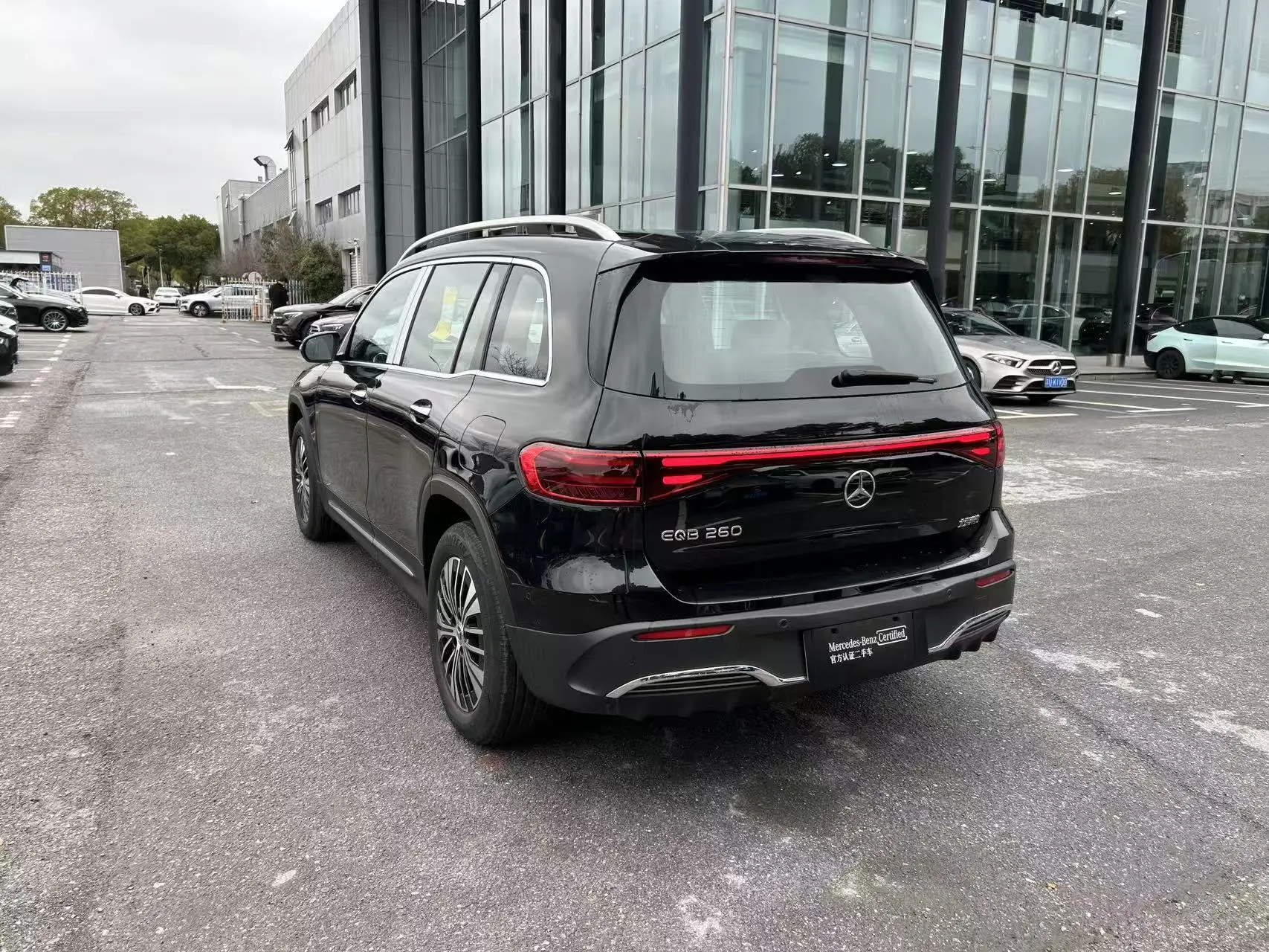 Mercedes-Benz EQB