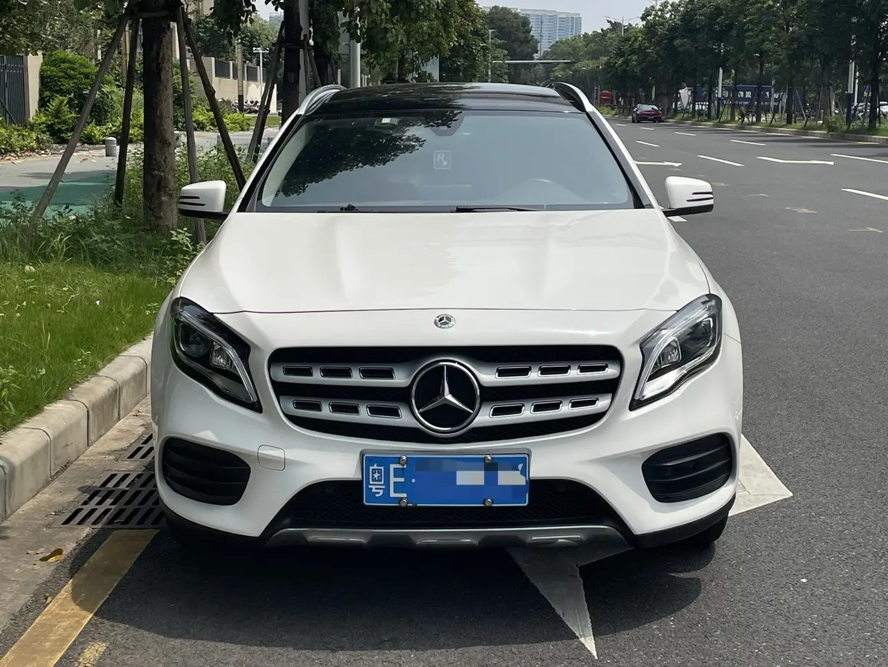 Mercedes-Benz GLA