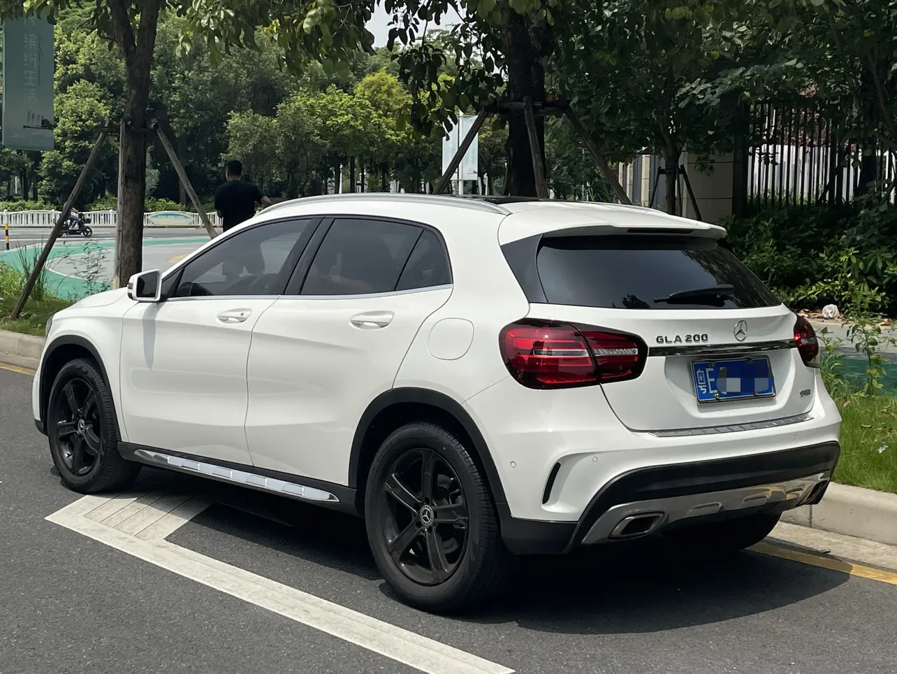 Mercedes-Benz GLA