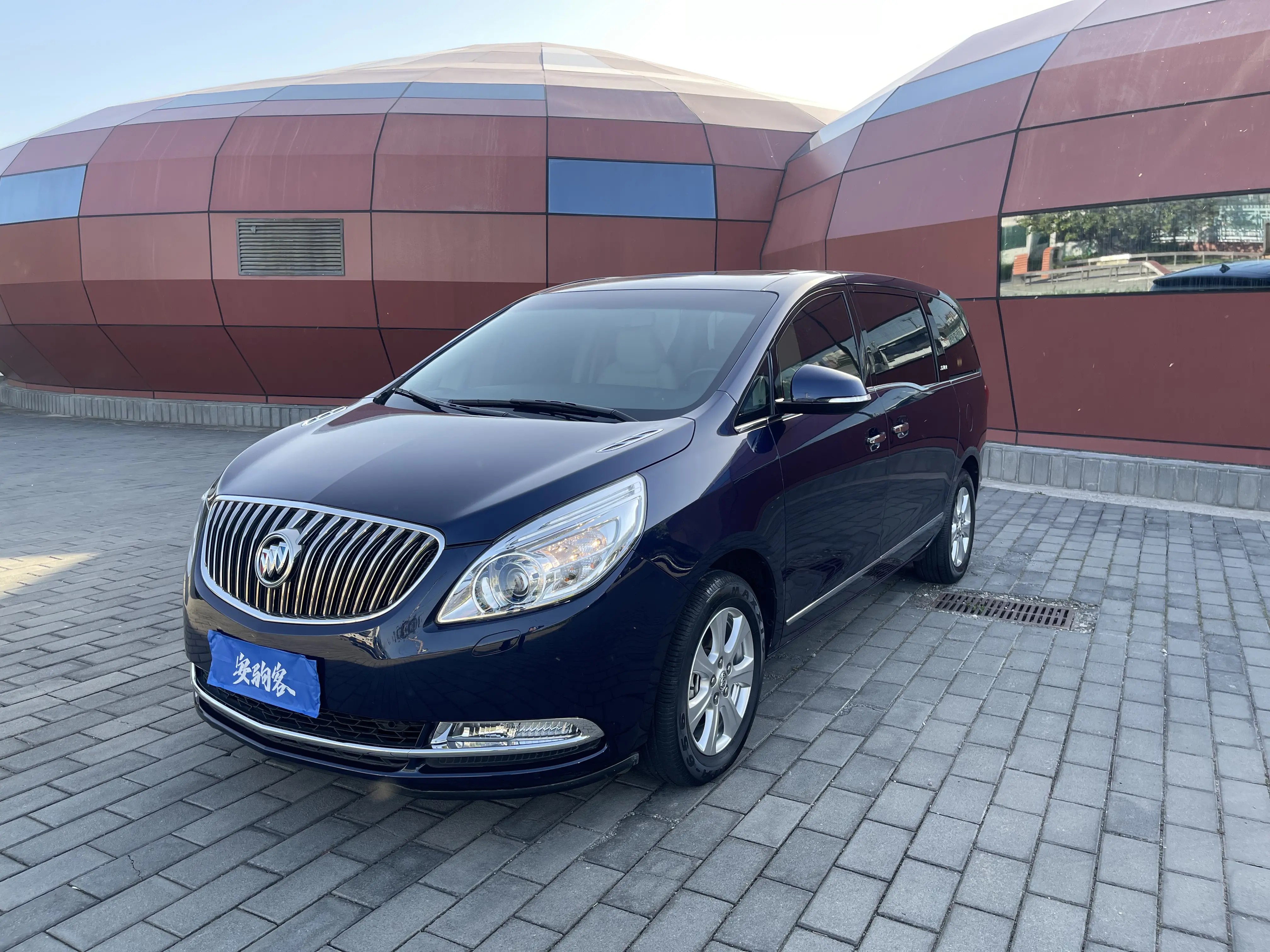 Buick GL8