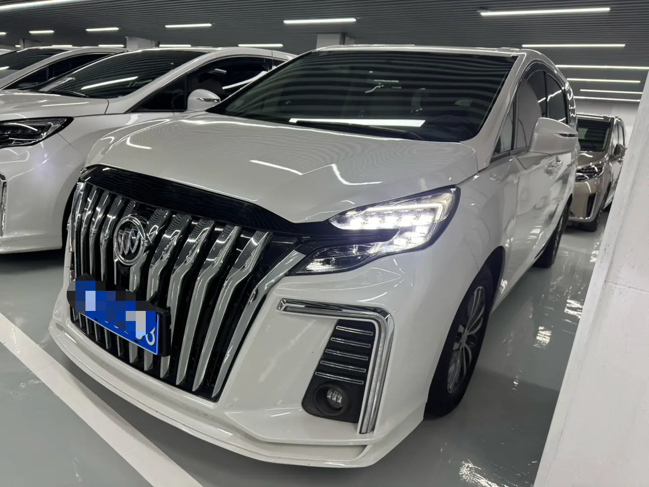 Buick GL8