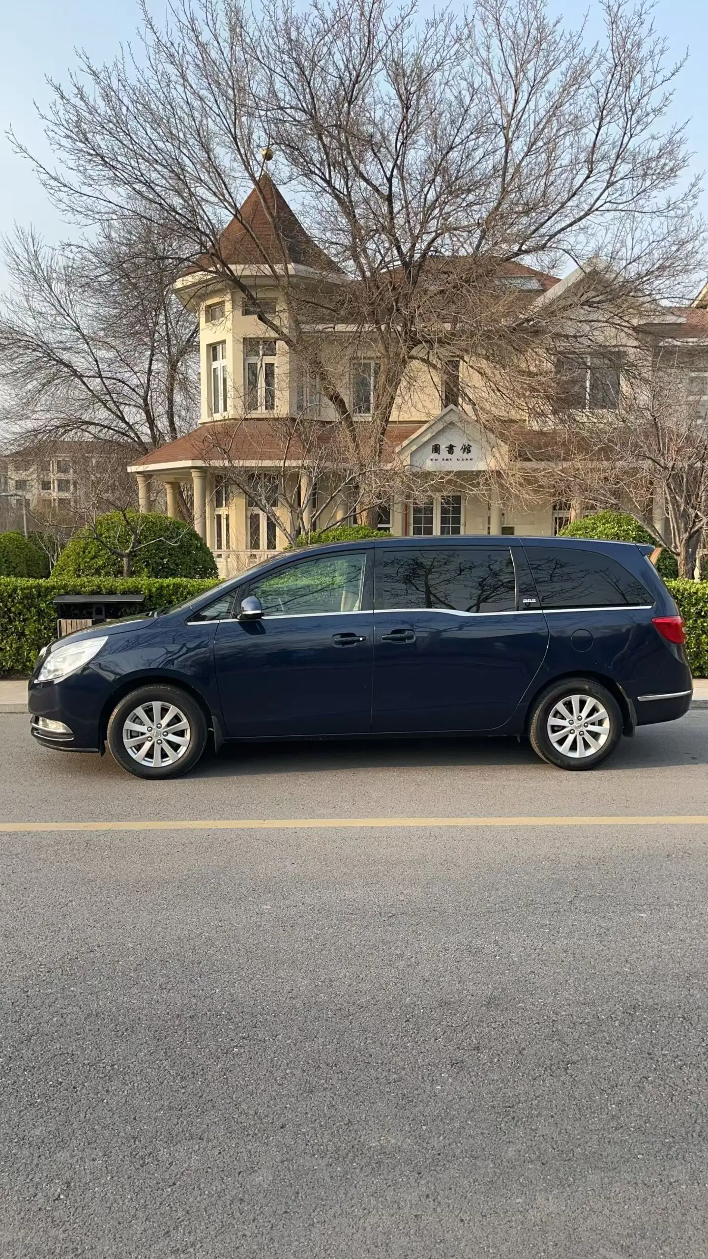 Buick GL8