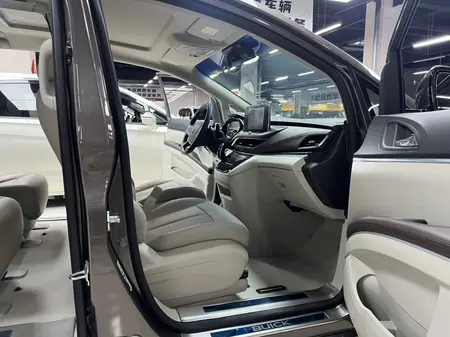 catalog-car-9