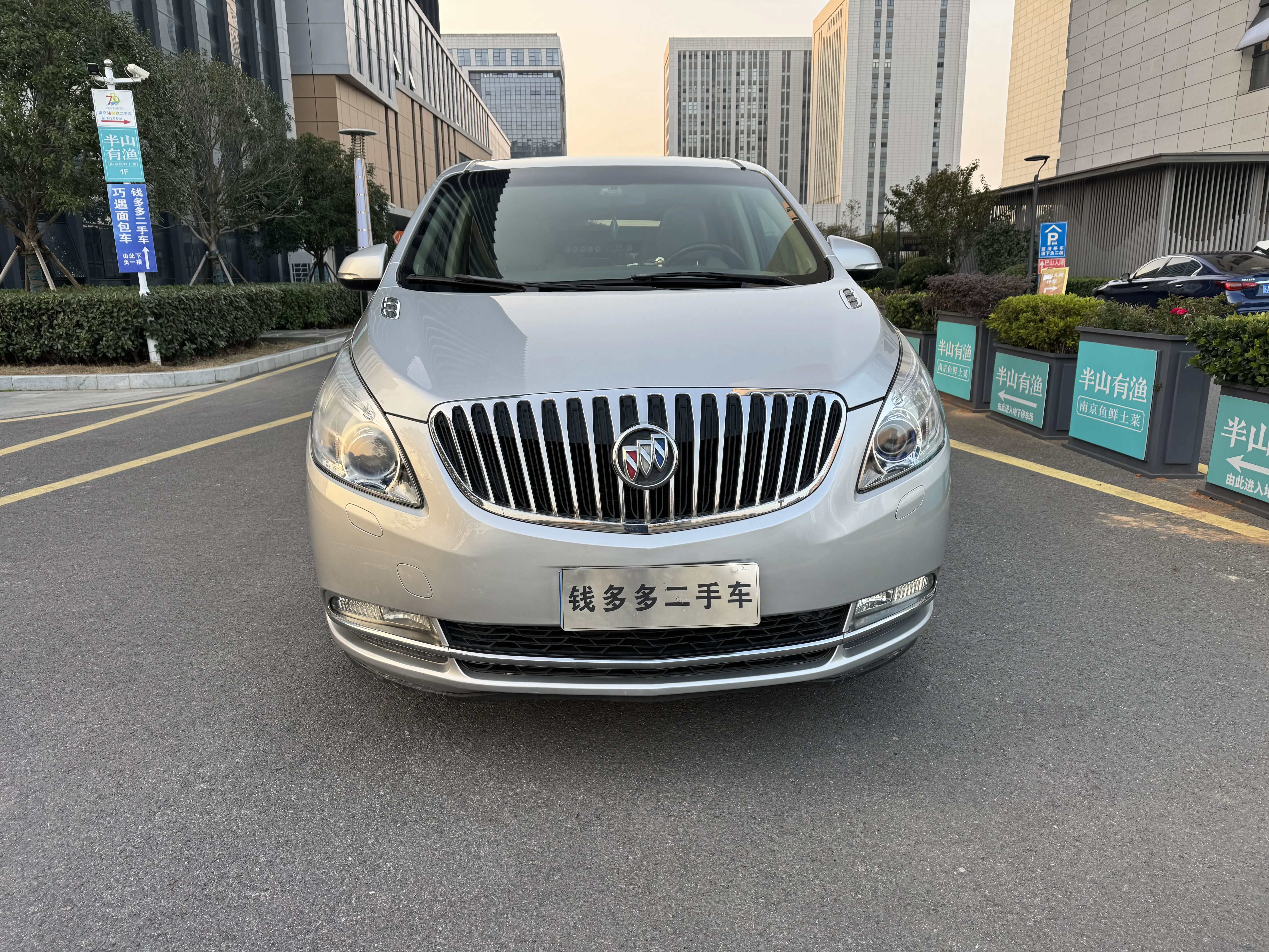 Buick GL8