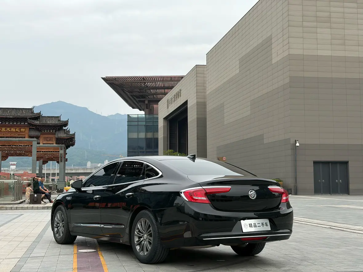 Buick LaCrosse