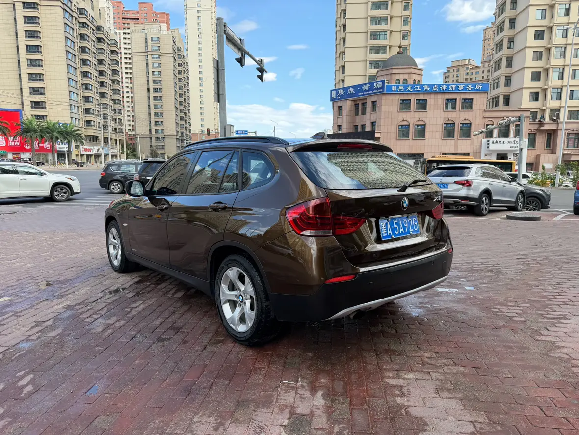 BMW X1