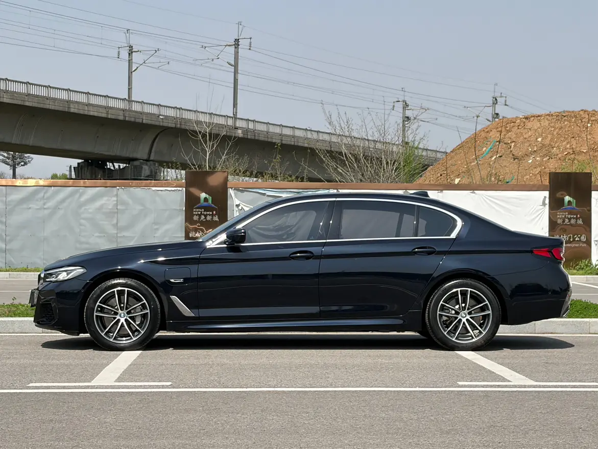 BMW 5 Series PHEV