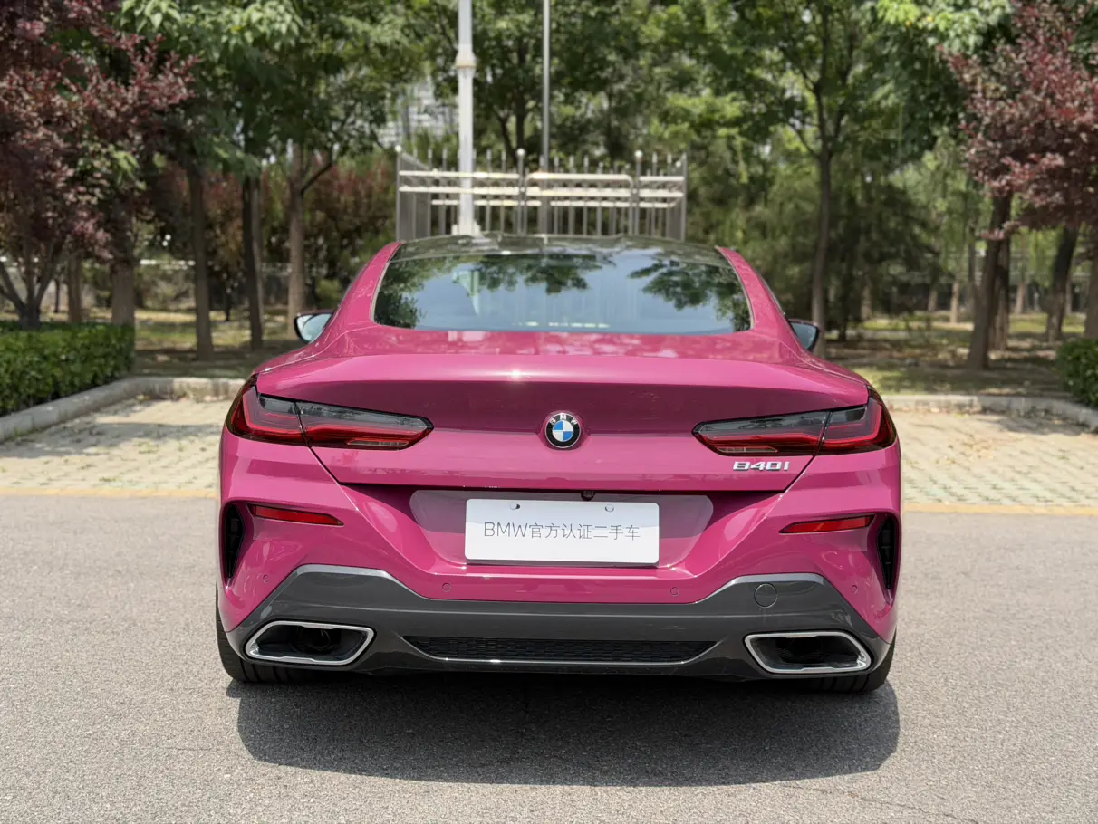 BMW 8 Series