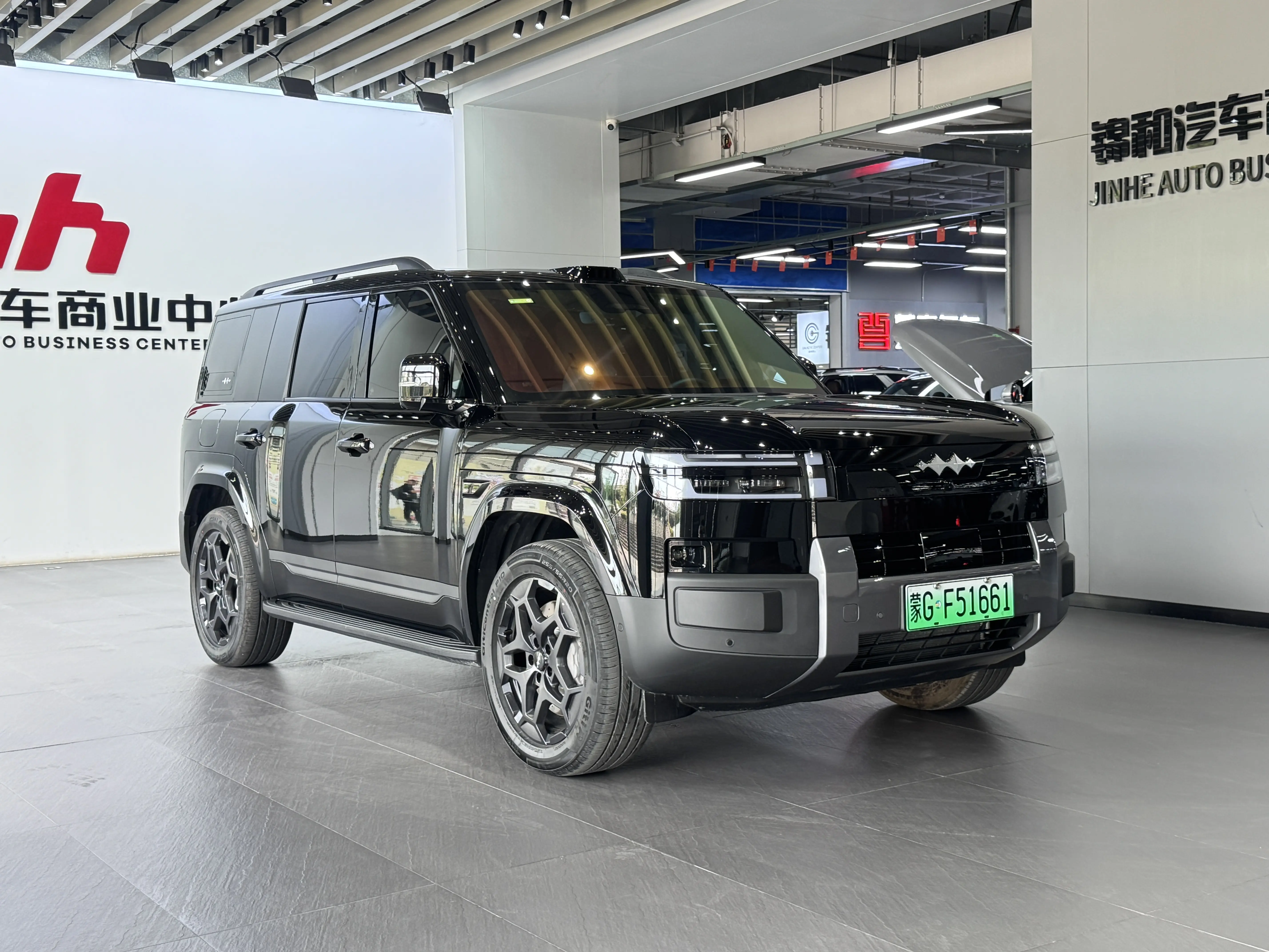 BYD Leopard Titanium 7 PHEV