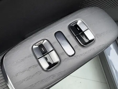 catalog-car-25
