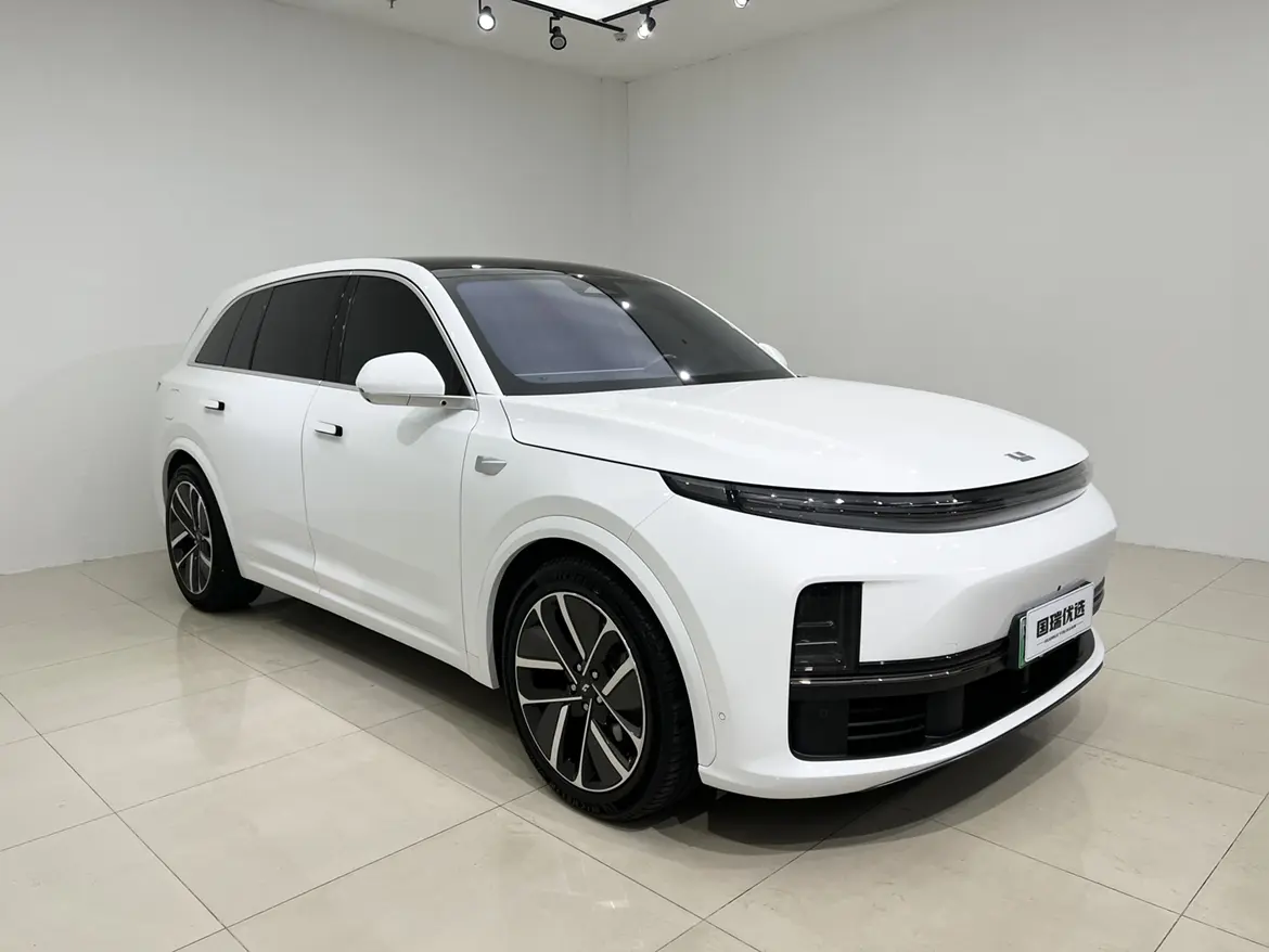 Lixiang L7