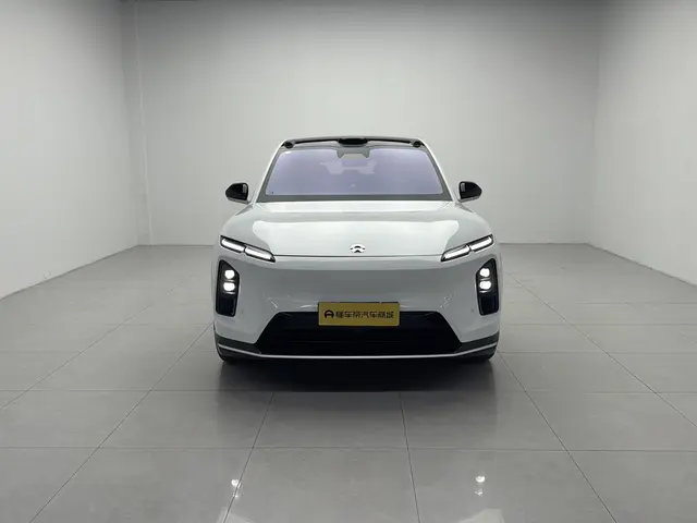 NIO EC6