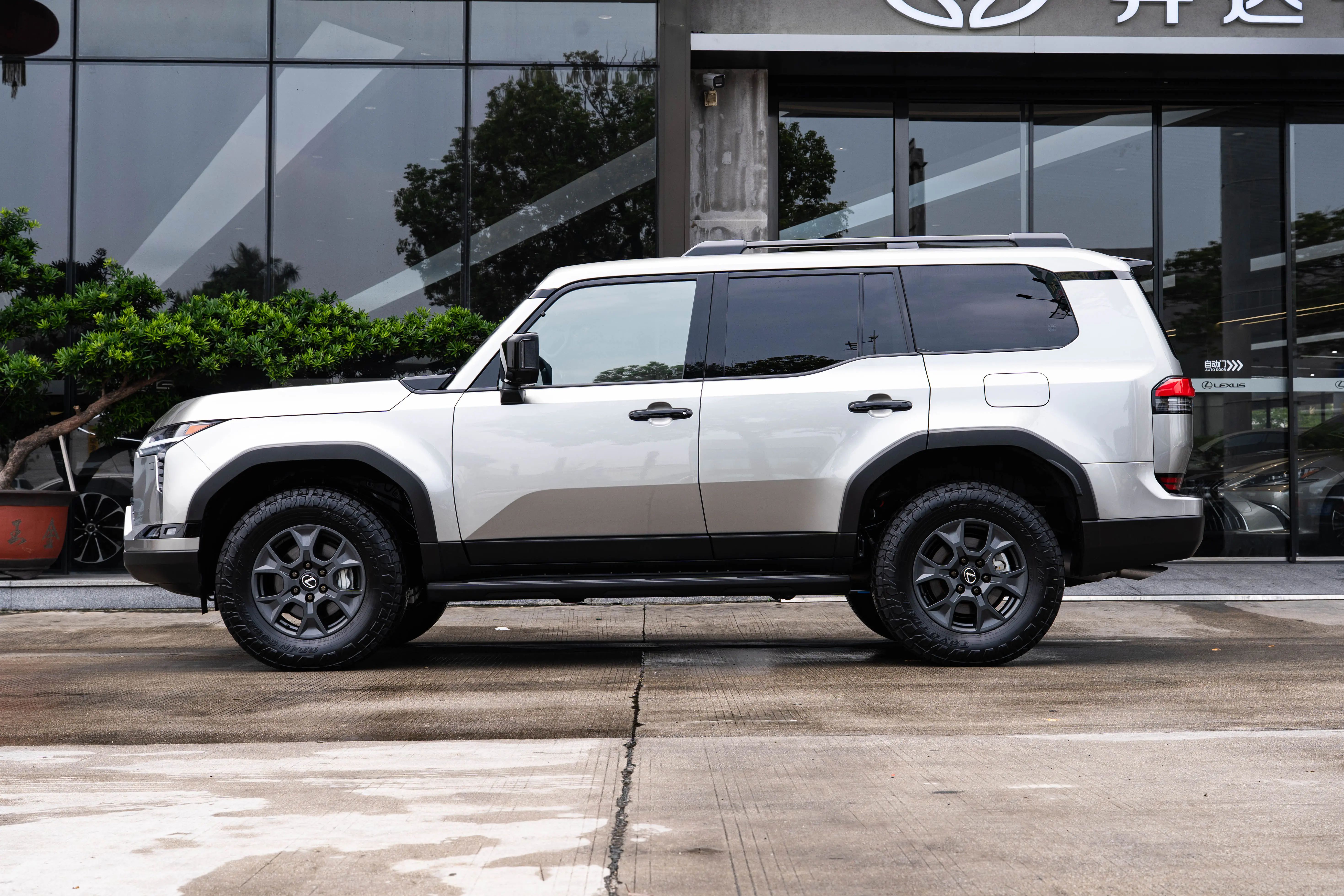 Lexus GX