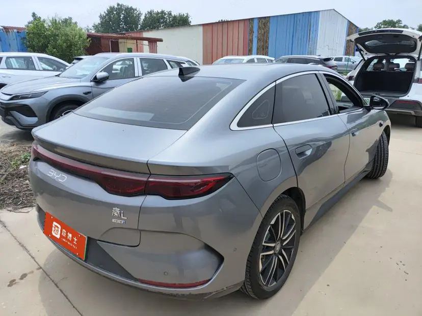 BYD Qin L EV